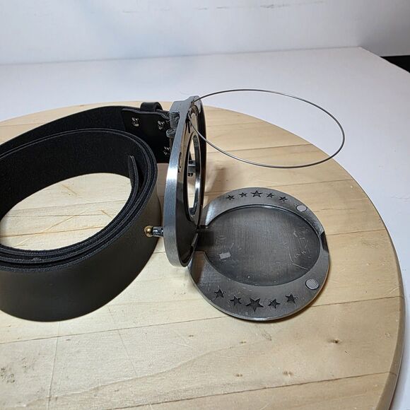 Bevbuckle Silver Tone American Flag Belt Buckle Drink Holder Oval Shaped - Picture 2 of 11